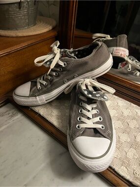 CONVERSE All Star Classic Double Tongue Polka Dot Sneakers Grey White Red Size 8